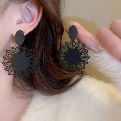 Vintage Black Color Flower Drop Earrings For Women Gothic Geometric Butterfly Heart Wings Earring Party Jewelry